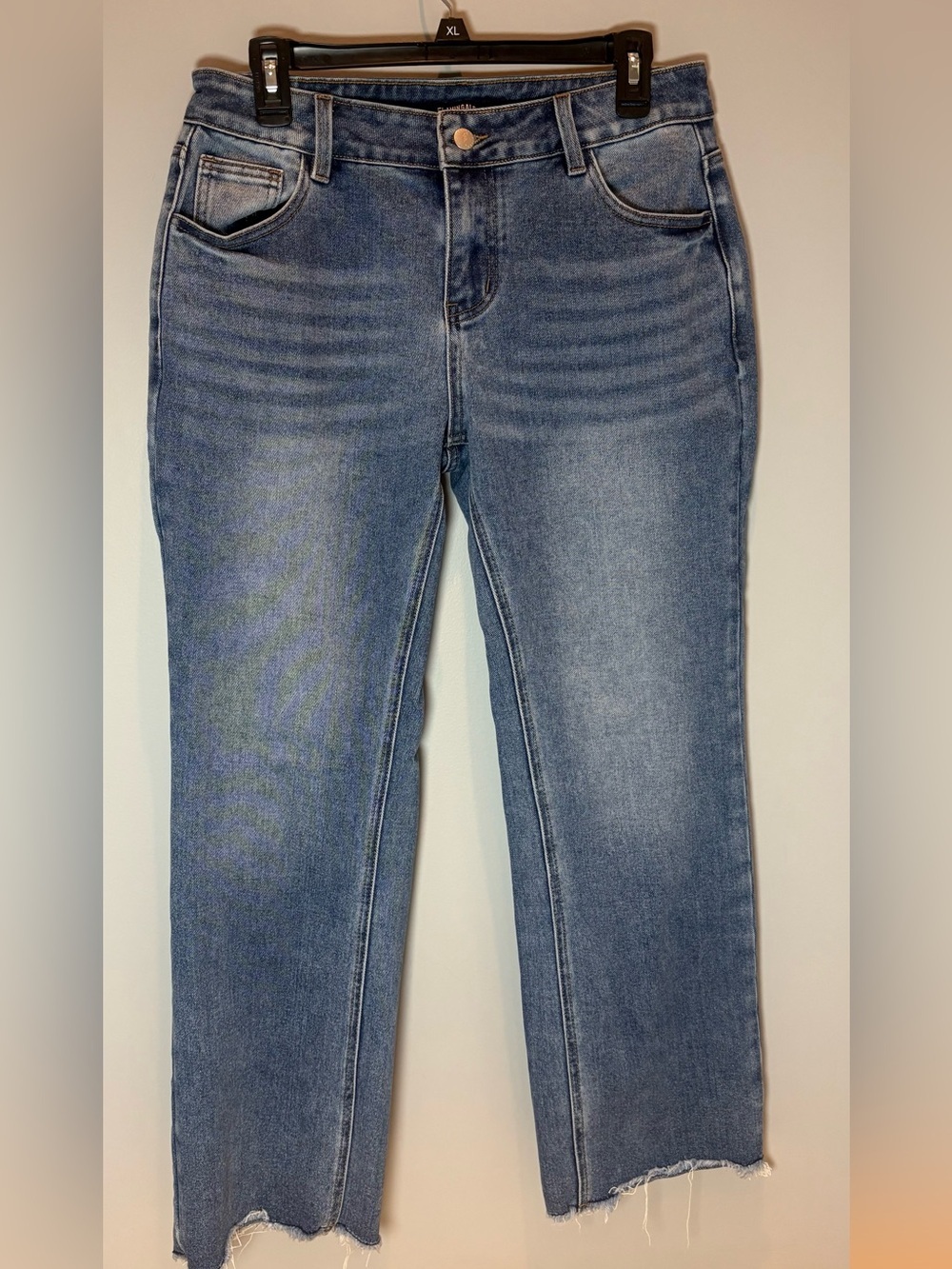 Flamingals Women’s High Rise Raw Hem Jeans Large